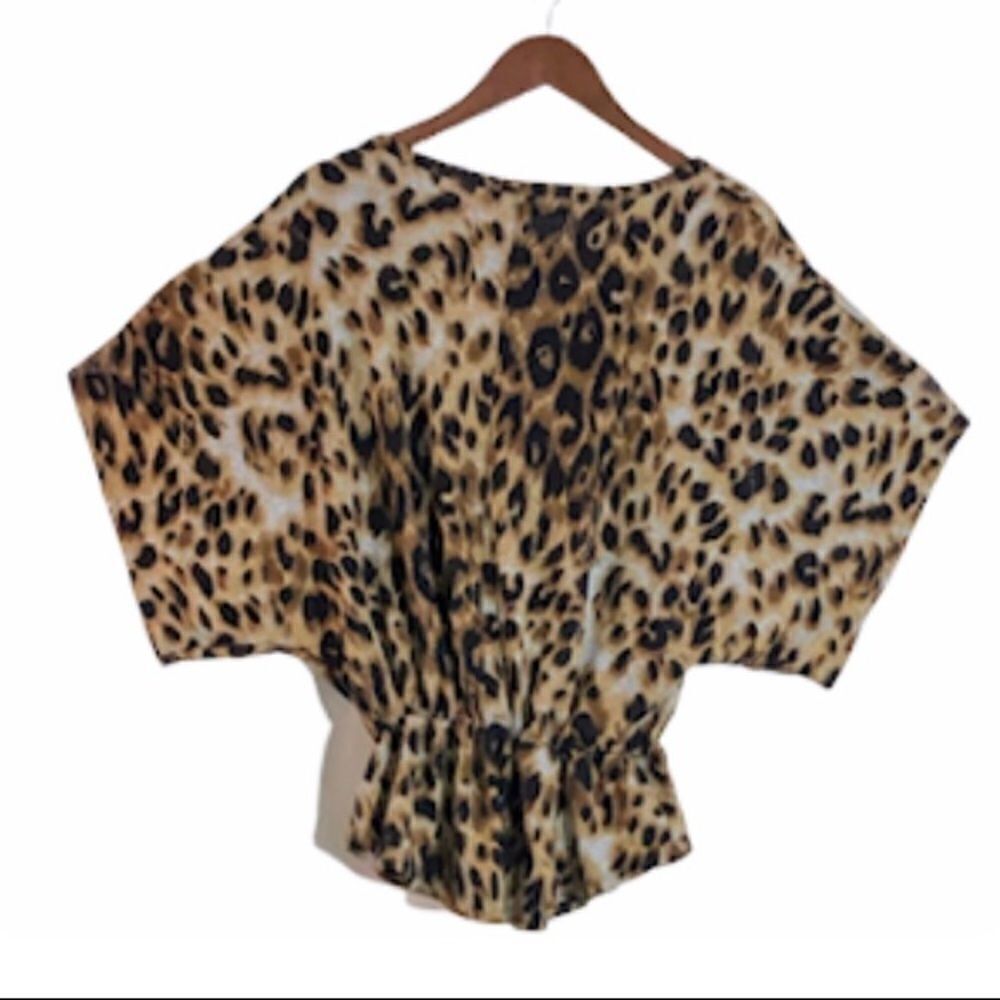 Isabella Rodriguez blouse - Picture 2 of 3